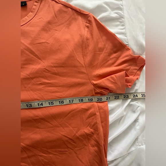 Cuts Clothing Curve Hem Tee in Orange 
Size M - Picture 7 of 12